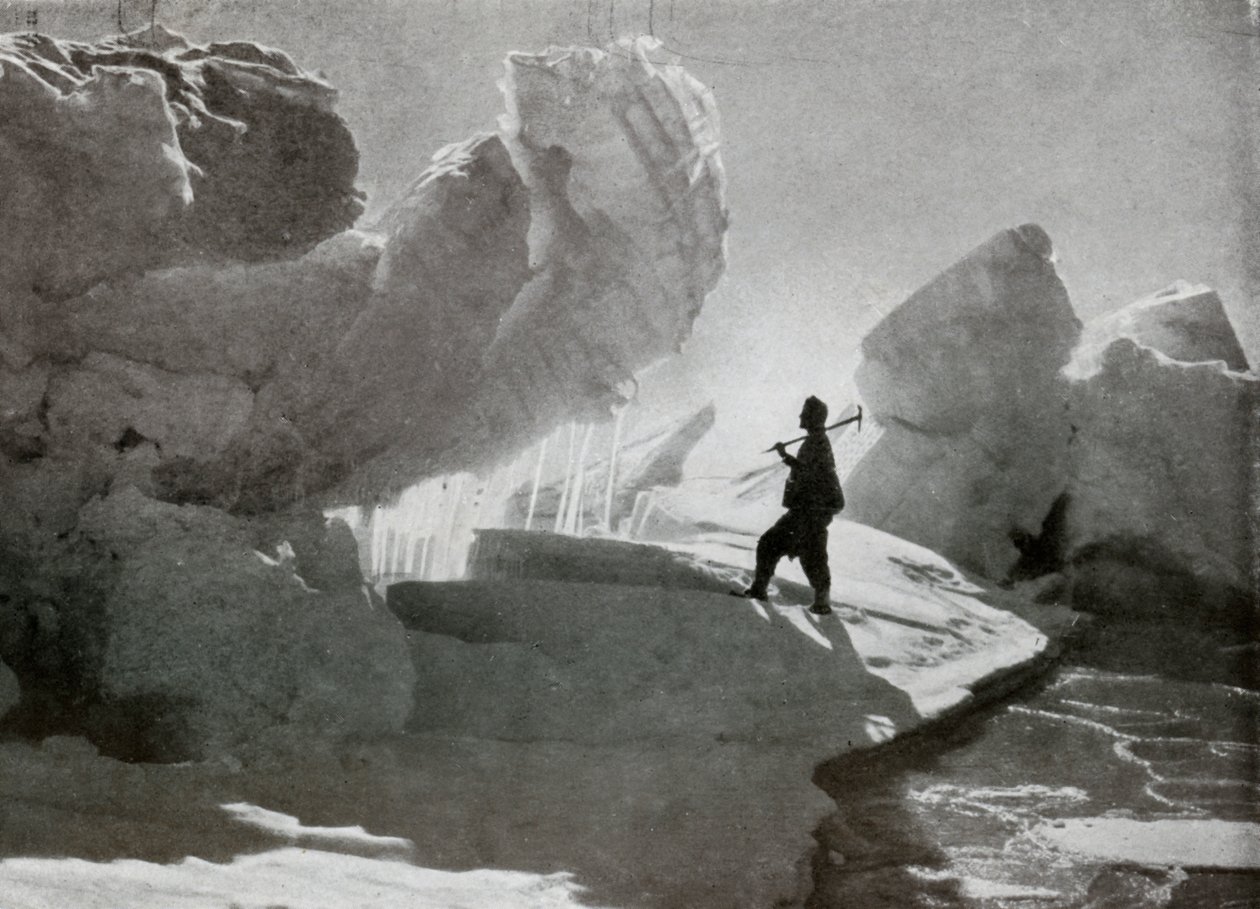 Druckeisblöcke in der Nähe von Discovery Bluff, ca. 1911, 1913 von Frank Debenham