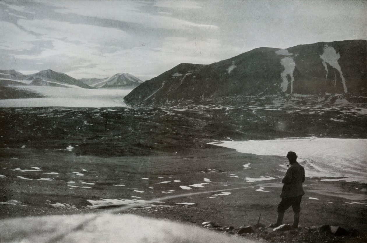 Das Mundloch des Trockentals, zeigt den Commonwealth-Gletscher, 1912, 1913 von Frank Debenham