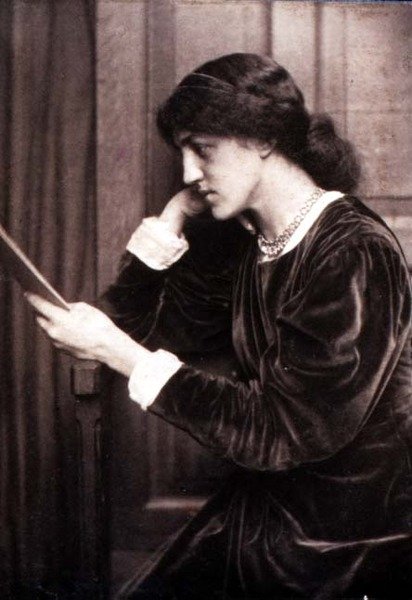 Porträtfotografie von May Morris, Tochter von Jane Morris, von Frederick Hollyer von Frederick Hollyer