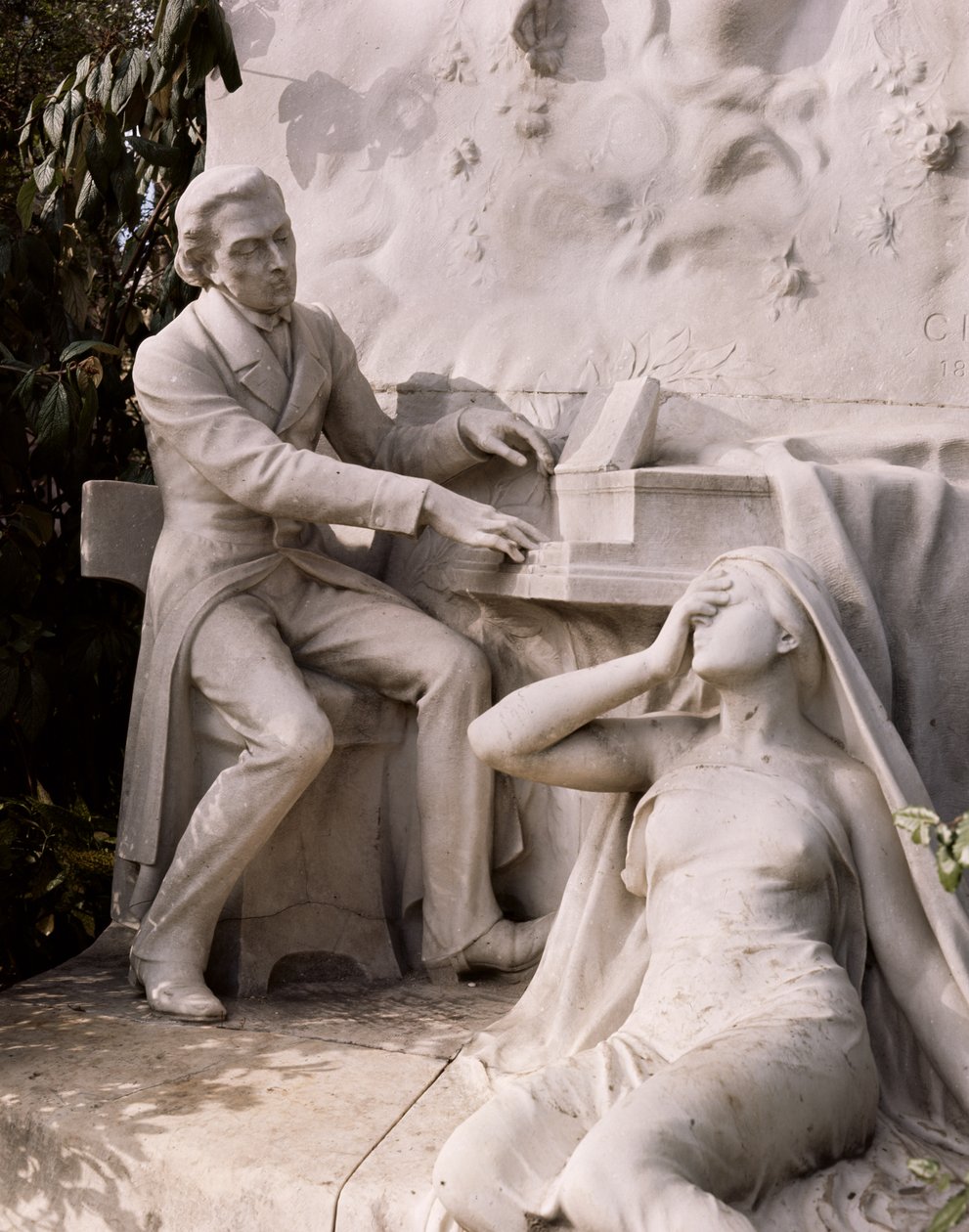 Denkmal für Frederic Chopin (1810-49) (Detail) von French School