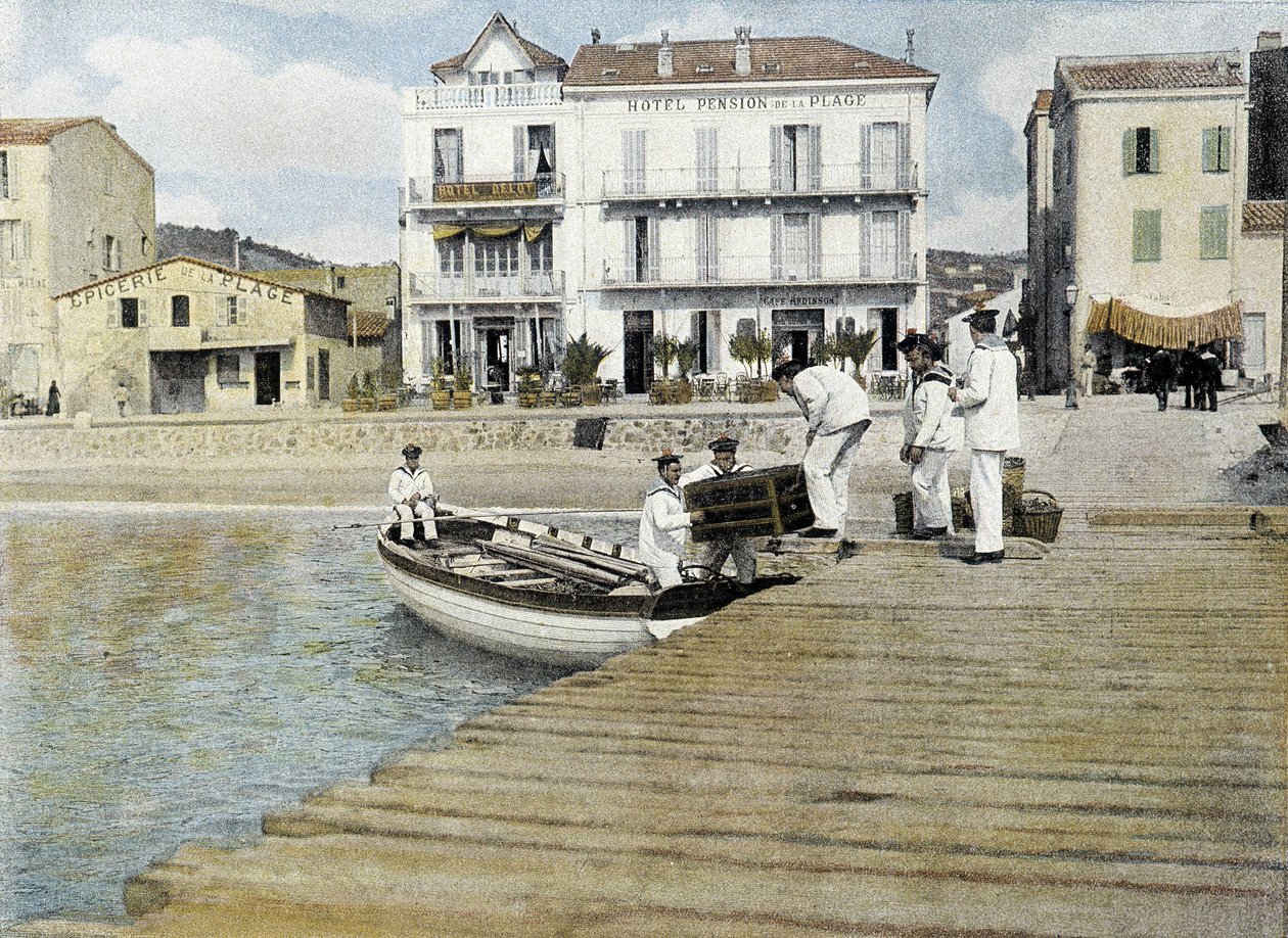 Französische Marine, späte 19. Jahrhundert: Gepäck der Erlaubnisträger - Bibl. des Arts Deco von French Photographer