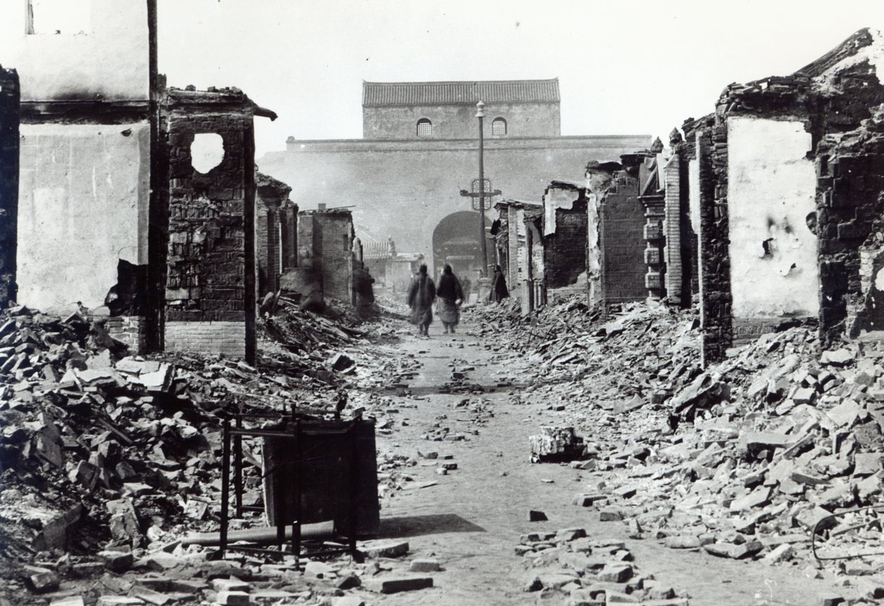 Die Zerstörung in China während des Boxeraufstands von 1900 von French Photographer