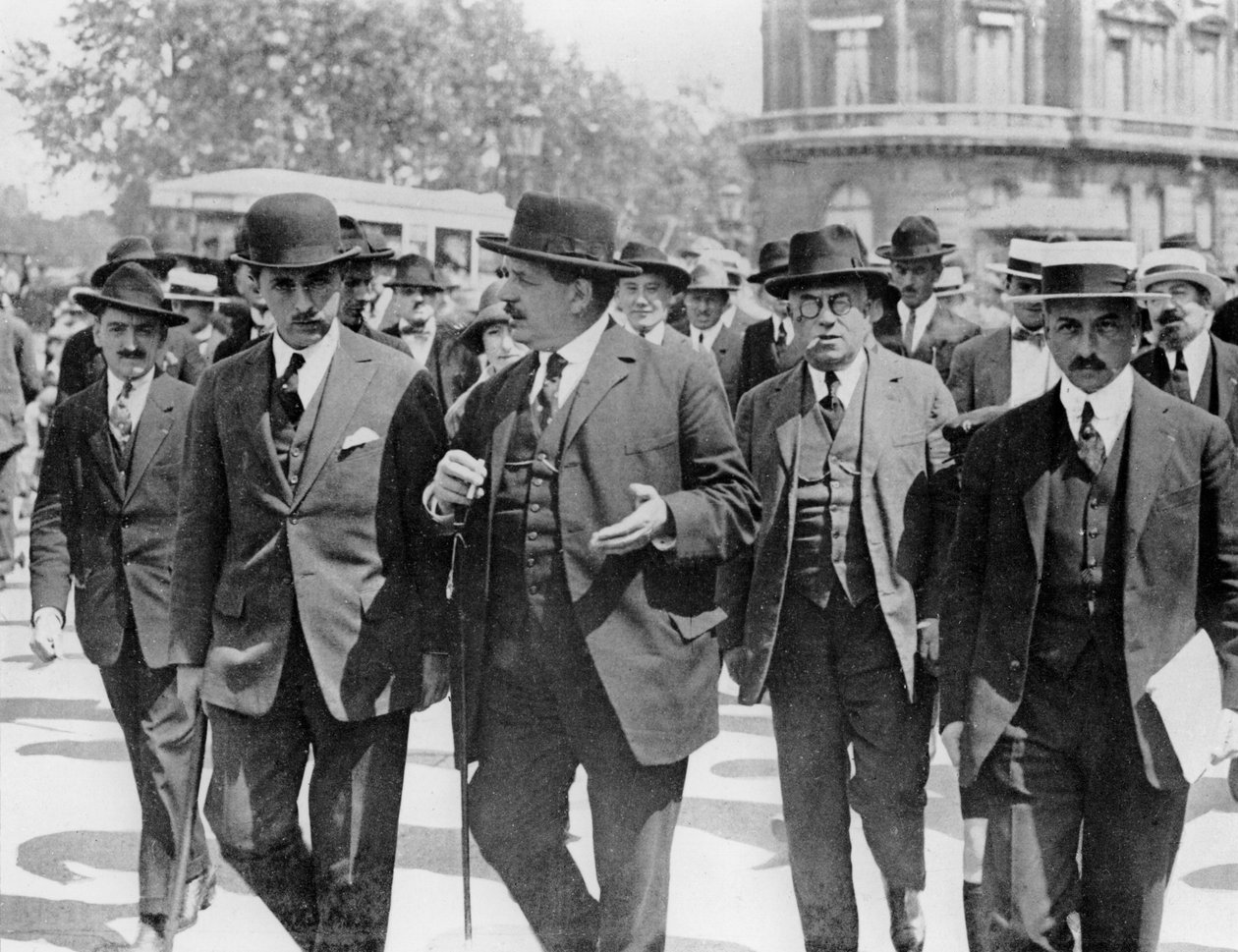 Édouard Herriot nach dem Treffen des Cartel des Gauches im Palais d