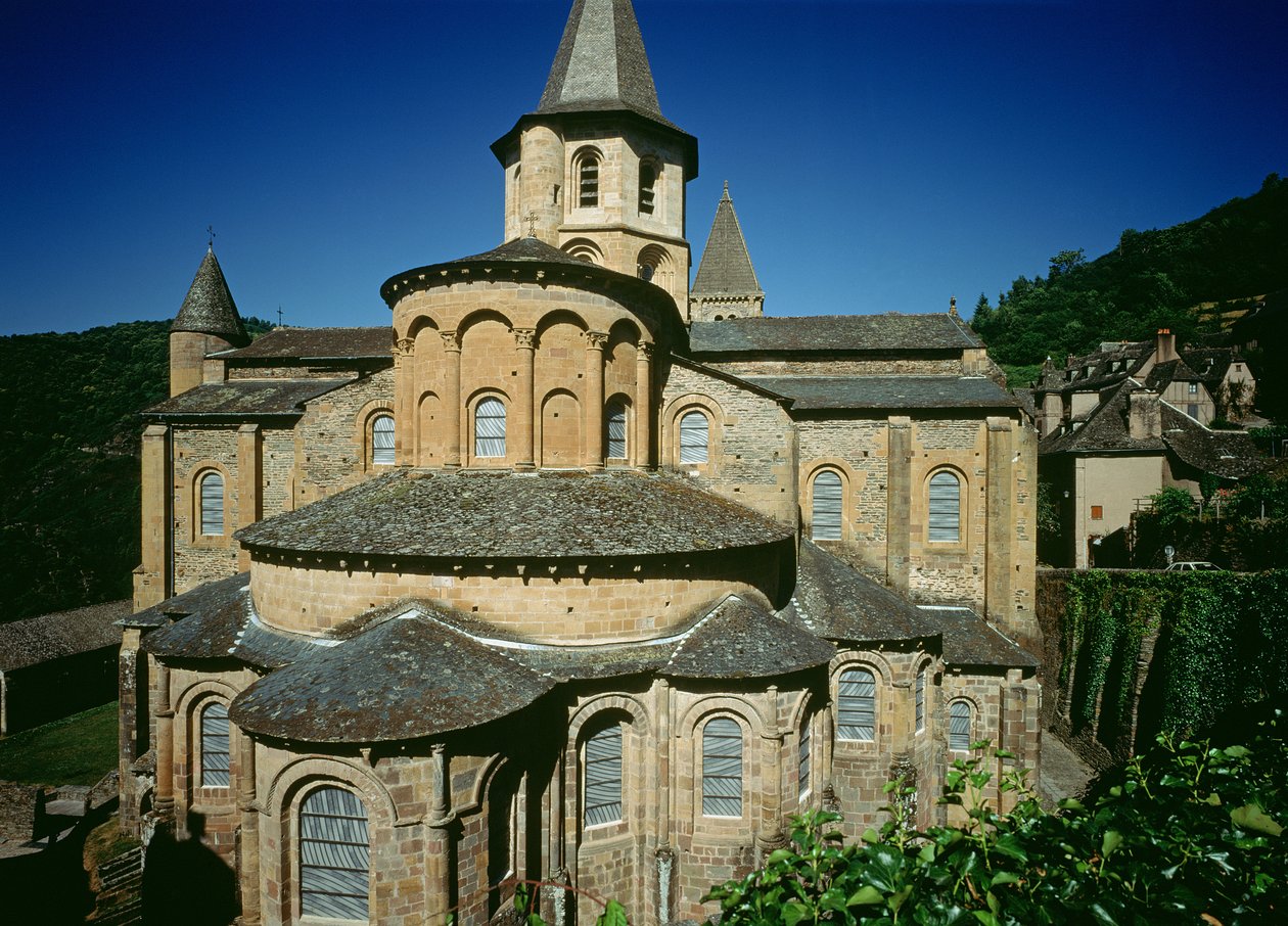 Kirche St. Foy von Osten, begonnen ca. 1050 von Abt Odolric von French School