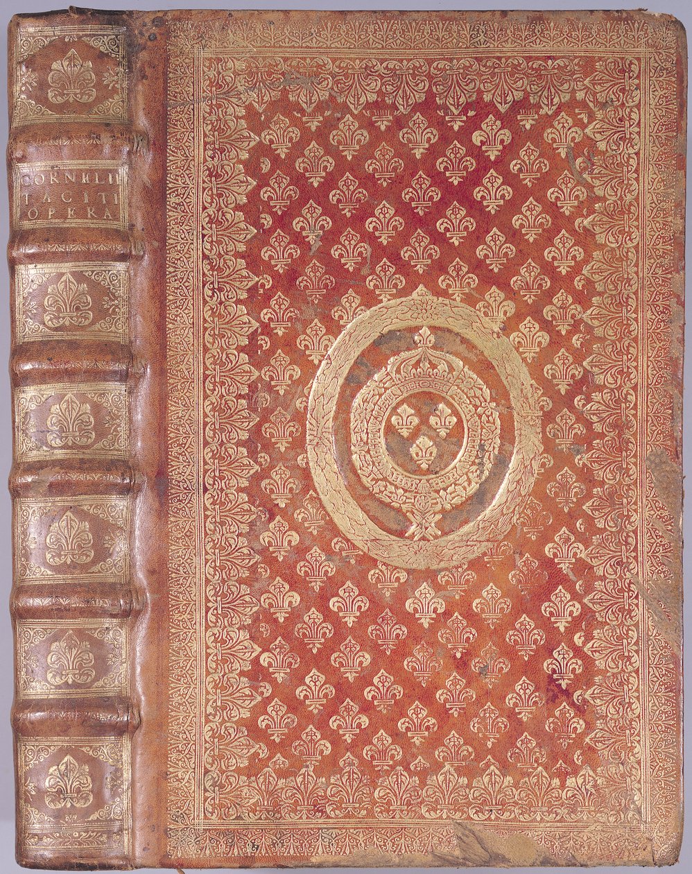 Einband der Werke des Tacitus (55-120) mit dem Wappen von Ludwig XIV. (1638-1715) von French School