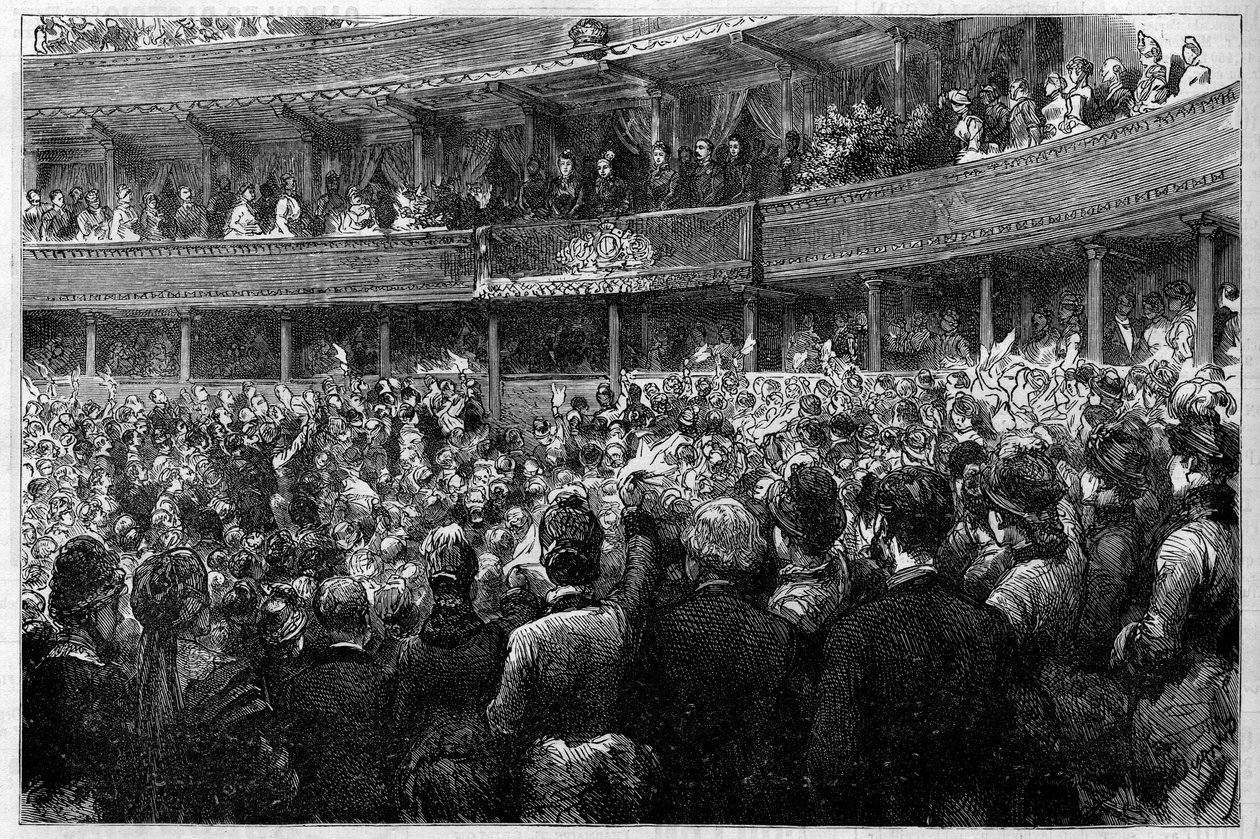 Königin Victoria I. (1819-1901) besuchte die Aufführung von Charles Gounods Oratorium „Mors et Vita“ in der Albert Hall in London. Dies ist ihre erste öffentliche Vorstellung seit dem Tod ihres Mannes, Prinz Albert. Gravur in „Le Monde Illustré“, März von French School