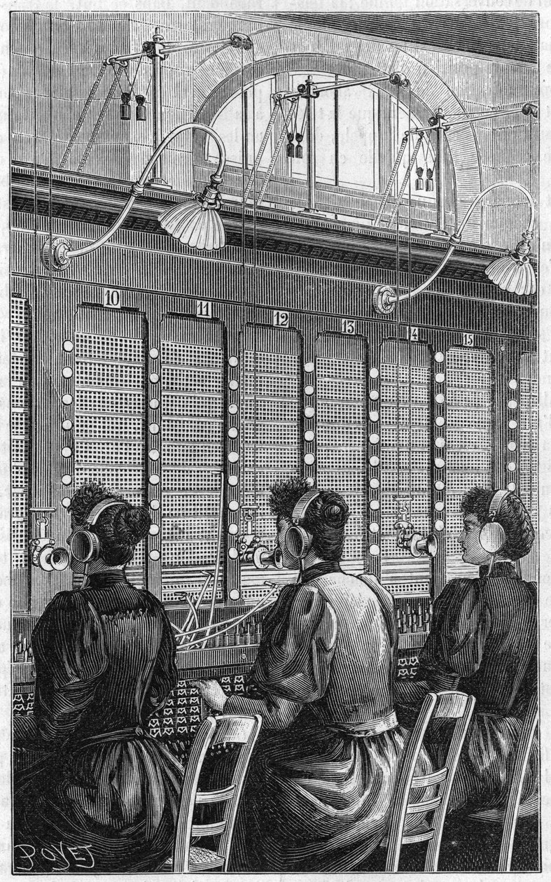 Telefonzentrale (central téléphonique - standard téléphonique) der Rue Gutenberg in Paris im Jahr 1895. Mehrfachtischabschnitt mit 240 Teilnehmern, die von 3 Telefonistinnen bedient werden. von French School