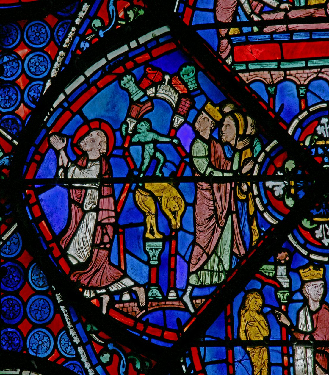 Das St. Thomas Fenster: Während er betet, zerbricht ein Dämon heidnische Statuen von French School