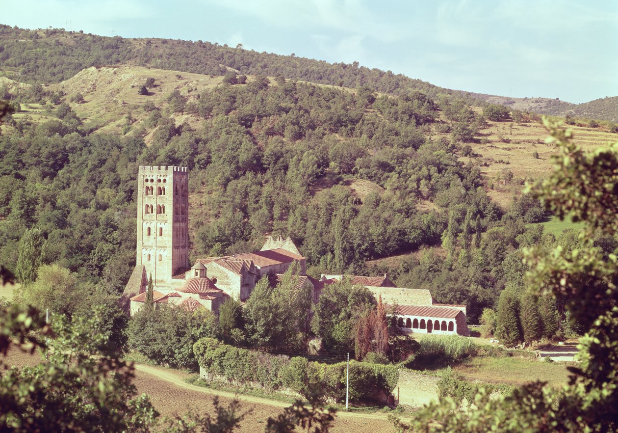 Blick auf die Abtei und den Kirchturm von French School
