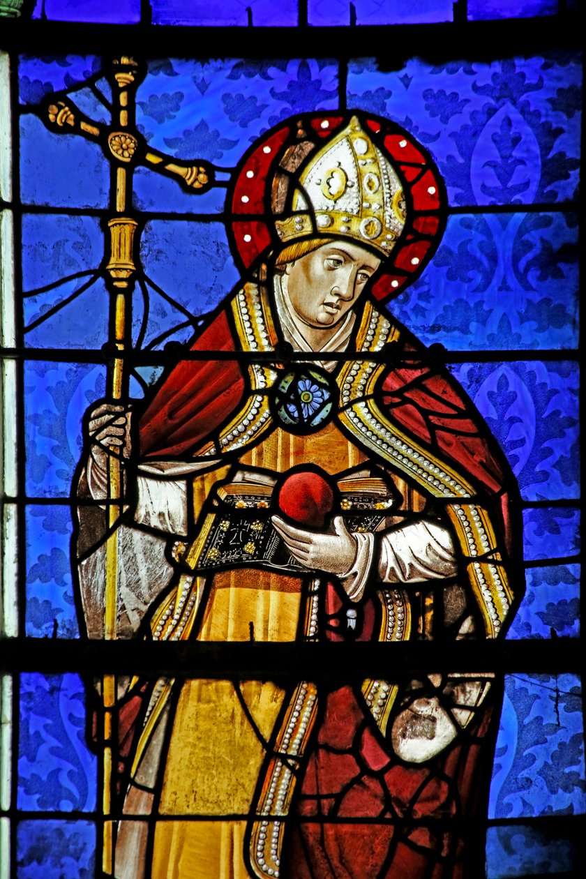 Fenster w18, Darstellung von St. Augustinus hält ein brennendes Herz von French School