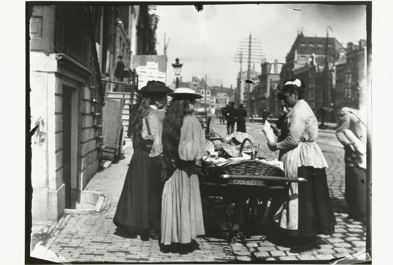 Straßenverkauf von einem Handkarren auf dem Rokin in Amsterdam von George Hendrik Breitner
