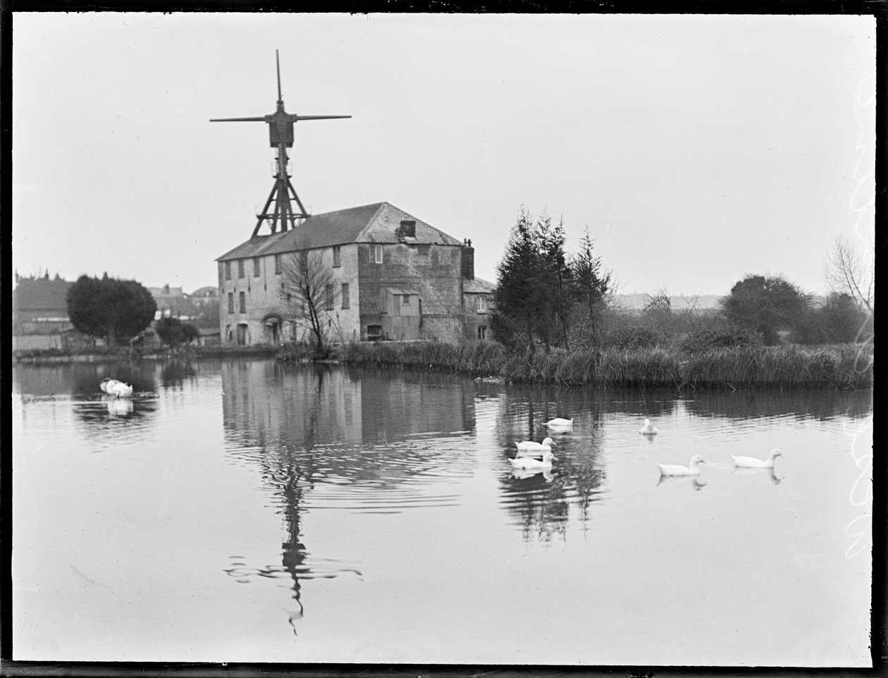 West Ashling Mühle von George R. Long