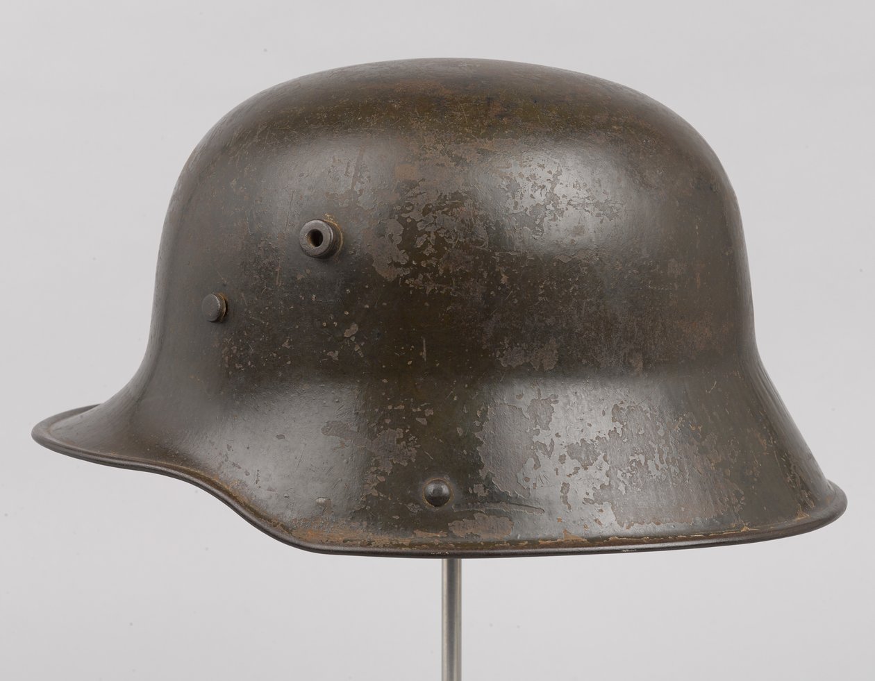 Deutscher Stahlhelm oder Stahlhelm, um 1916 von German School