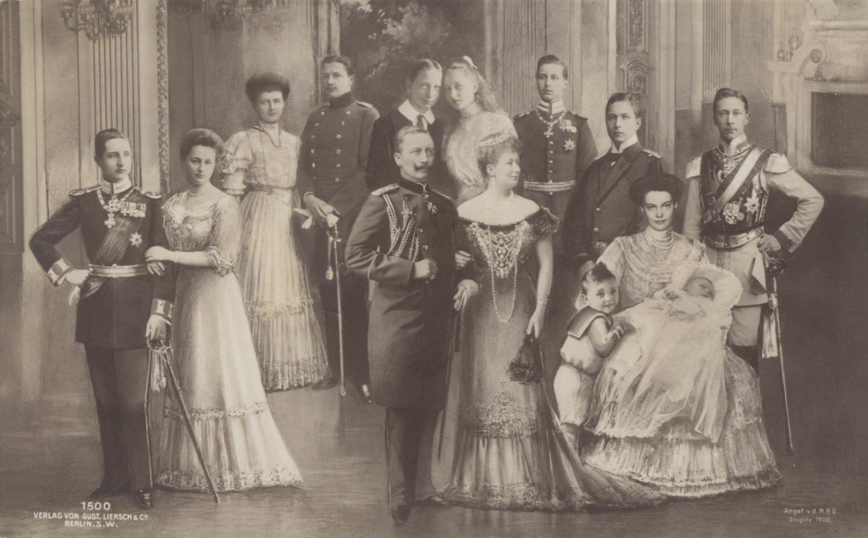 Kaiser Wilhelm II. von Deutschland und seine Familie von German School