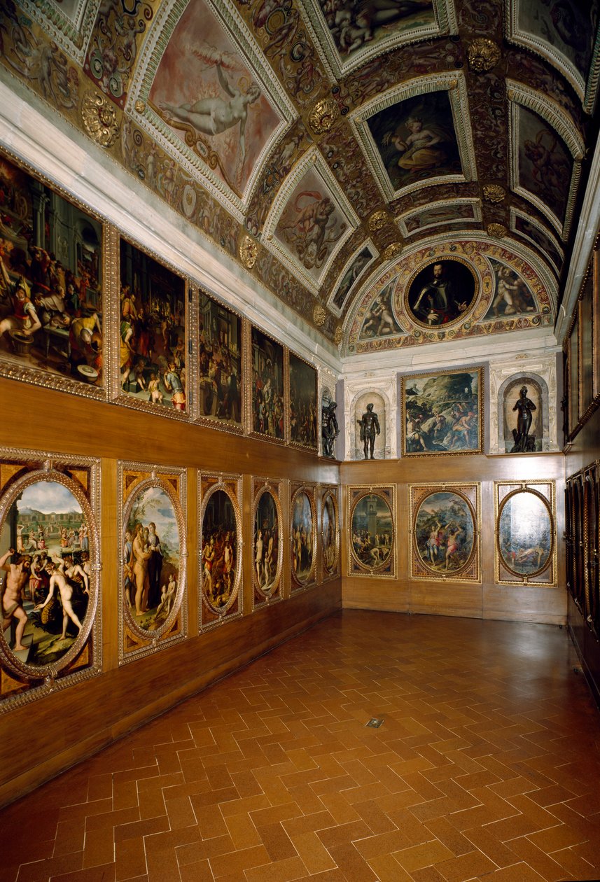 Ansicht des Studiolo von Francesco I de Medici von Giorgio (and workshop) Vasari