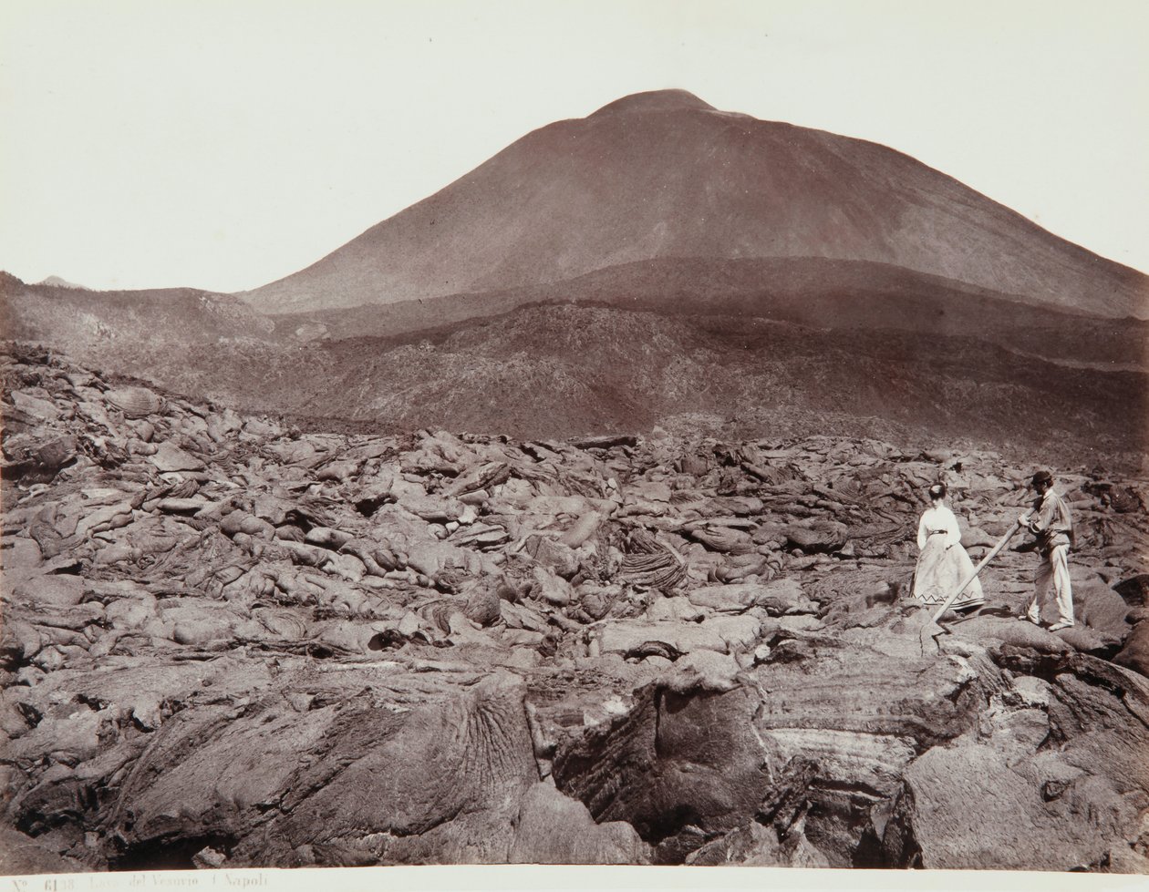 Spaziergang auf der Lava des Vesuvs von Giorgio Sommer