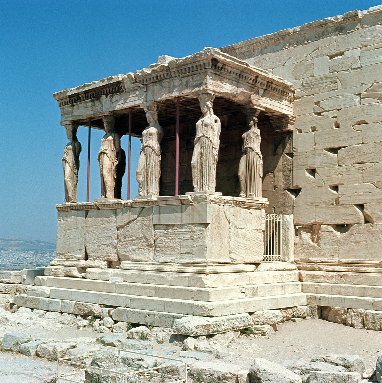 Vorhalle der Jungfrauen, Erechtheion, ca. 421-405 v. Chr. von Greek