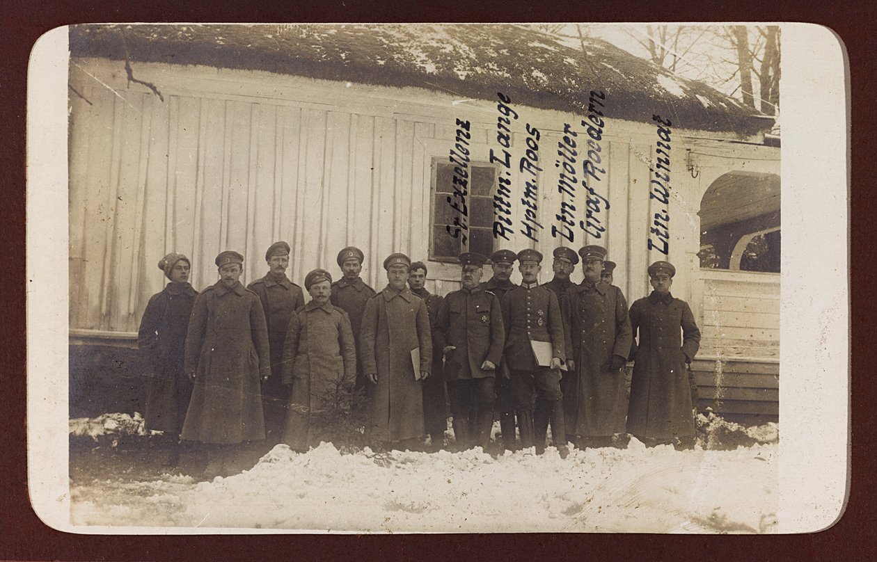 Erster Weltkrieg: Ukraine in den Jahren 1914-1916 während der Invasion der deutschen Armee. Gruppe von Soldaten (s/w Foto) von Heldenfriedhof Dsessentniki (attr. to)