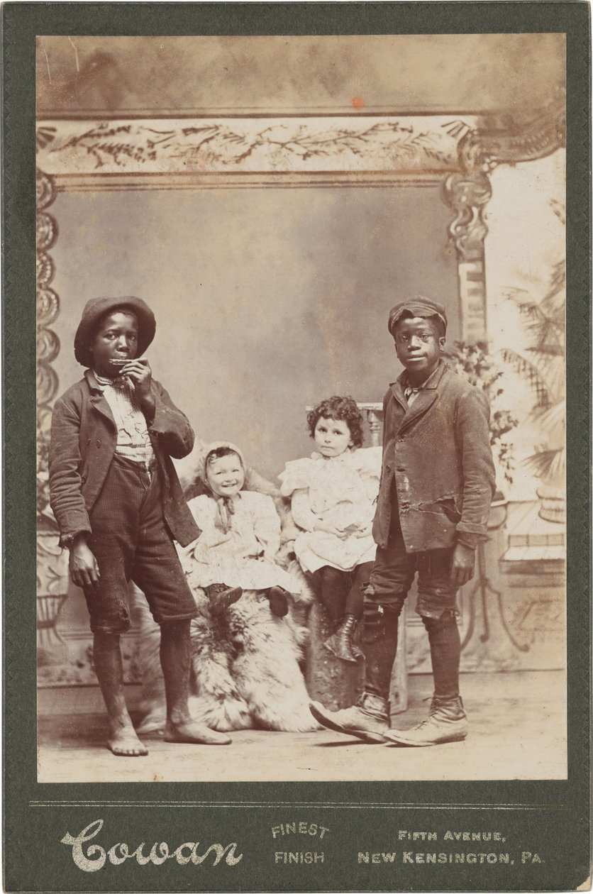 Porträt von vier Kindern von Henry Cowan
