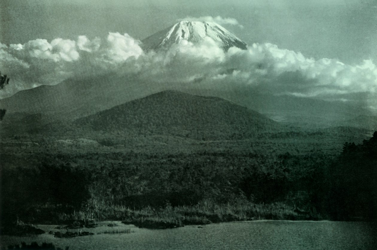 Fuji bei Sonnenaufgang von Herbert Ponting