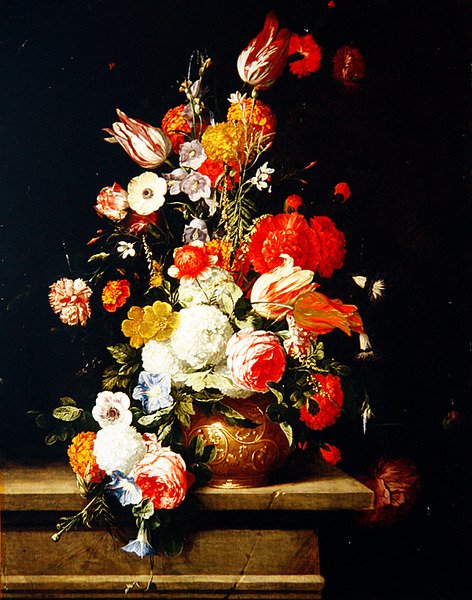 Rosen, Pfingstrosen, Tulpen und Hortensien in einer dekorativen Bronzeurne von Hieronymus the Elder Galle