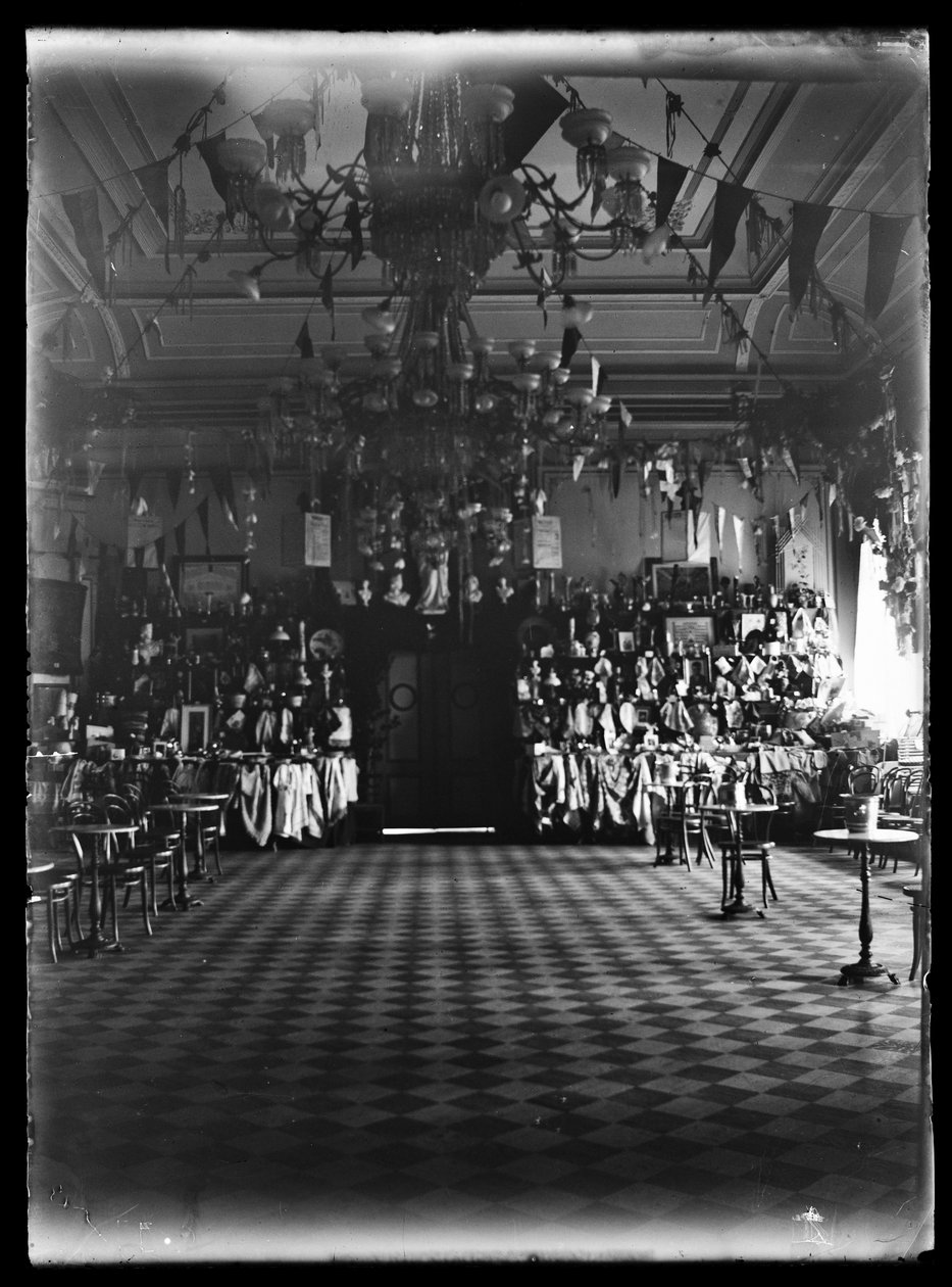 Preise der Kunstvereinslotterie im Rathaus von Wyborg von Hugo Simberg