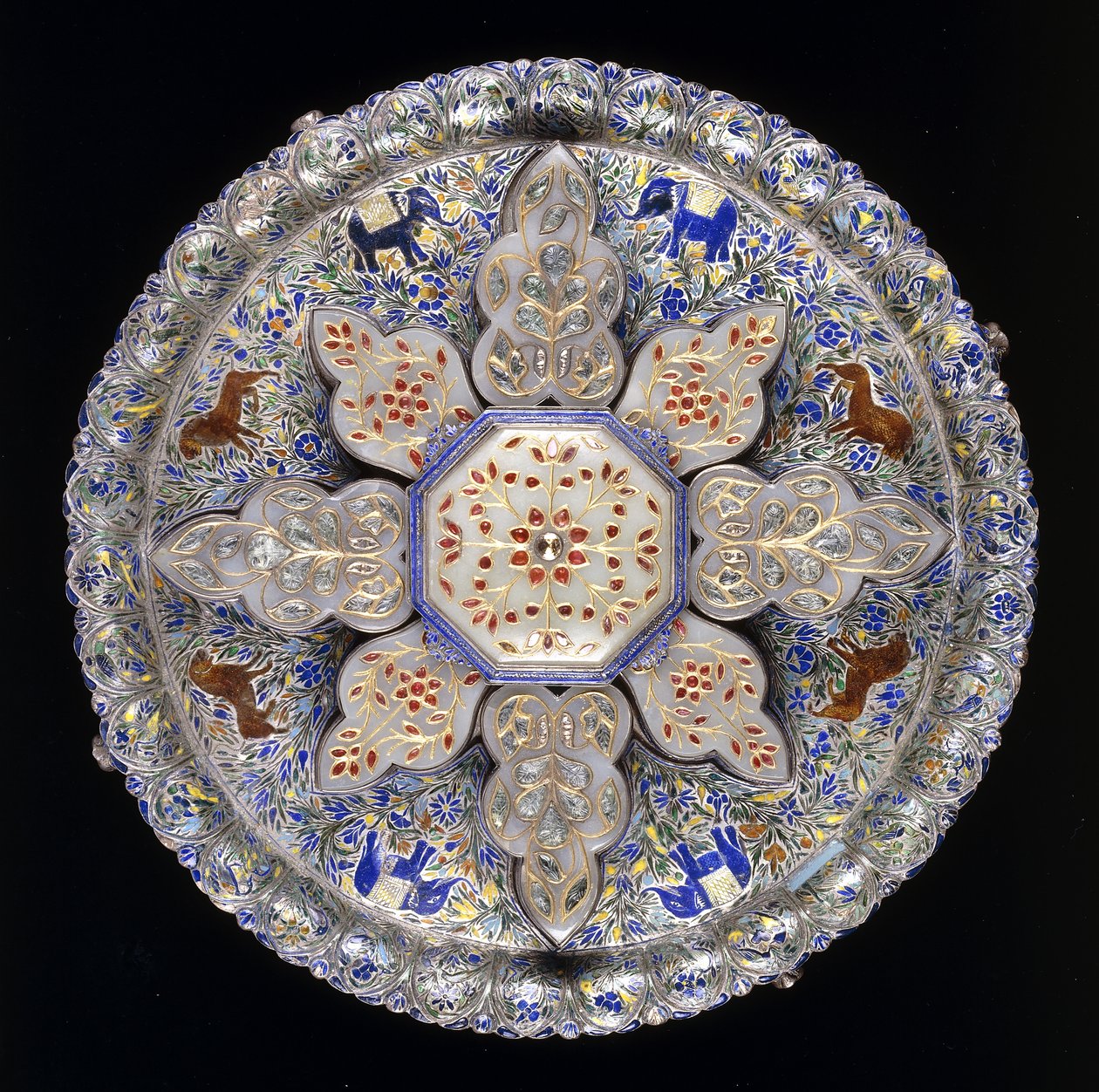 Indische Silber- und Jade-Süßigkeitenschale mit Löwen und Elefanten, frühes 19. Jahrhundert von Indian School