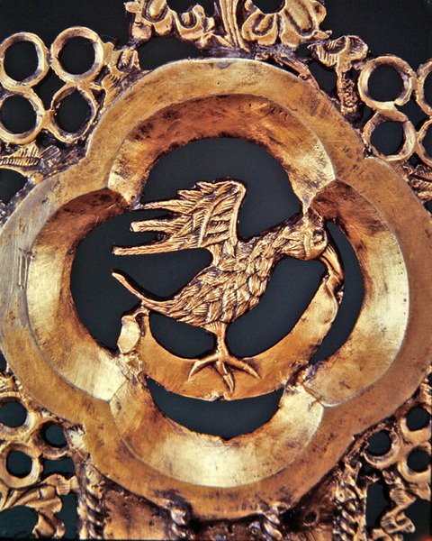 Adler, Symbol des Heiligen Johannes des Evangelisten, von einem Prozessionskreuz, Ballymacasey, County Kerry von Irish School