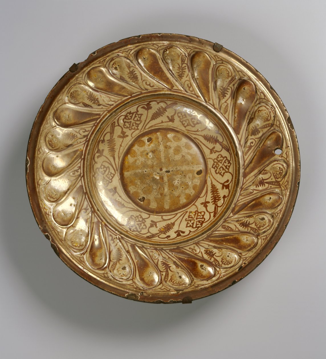 Dekorierter Teller, maurisch (Faience) von Islamic School