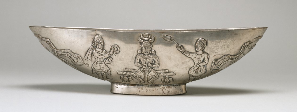 Ovalschale mit Thronbesteigungsszene (Silber) von Islamic School