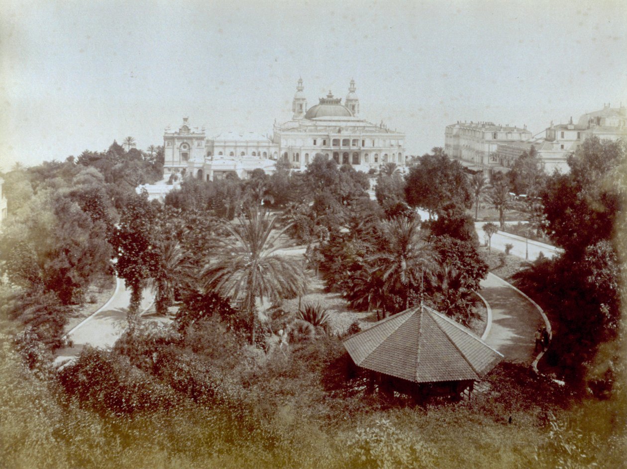 Die Boulengrins-Gärten, die an das Casino in Montecarlo angrenzen von Italian Photographer