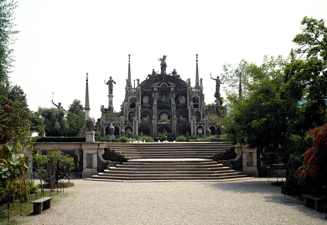 Barockpalast von Vitaliano I Borromeo aus dem Jahr 1632, Isola Bella, Lago Maggiore, Italien von Italian School