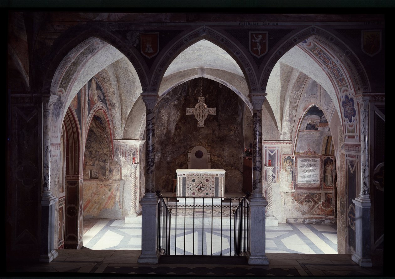 Innenansicht des Pfarrhauses und Altars, Höhle des heiligen Benedikt (Sacro Speco) Subiaco von Italian School