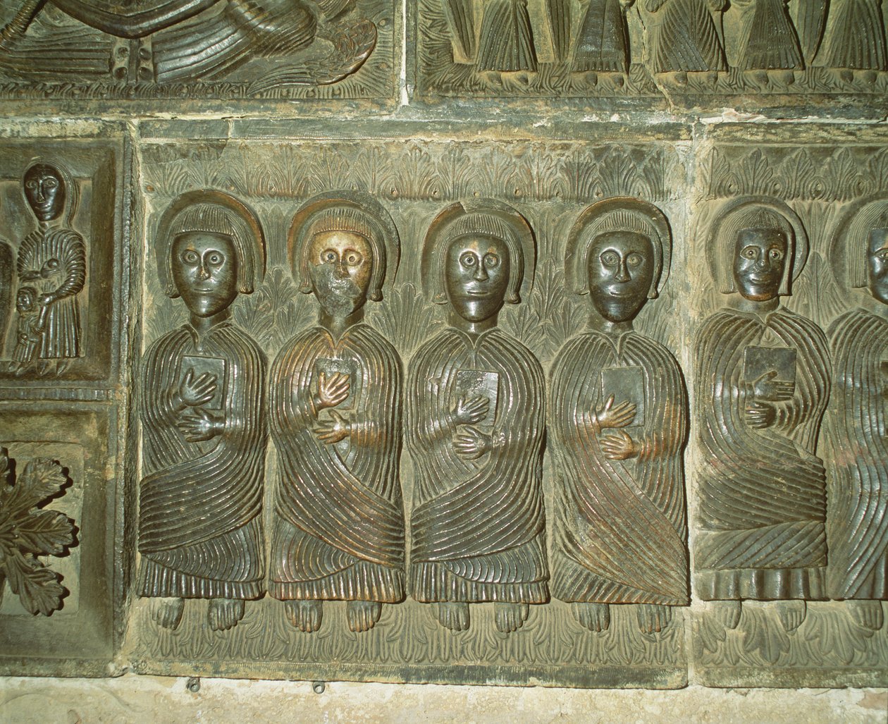 Die Apostel, vorromanisches Relief von Italian School