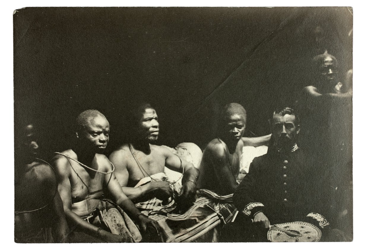 Kapitän Gallwey und Edo-Häuptlinge, Benin, Nigeria, 1892 von J. H. Swainson