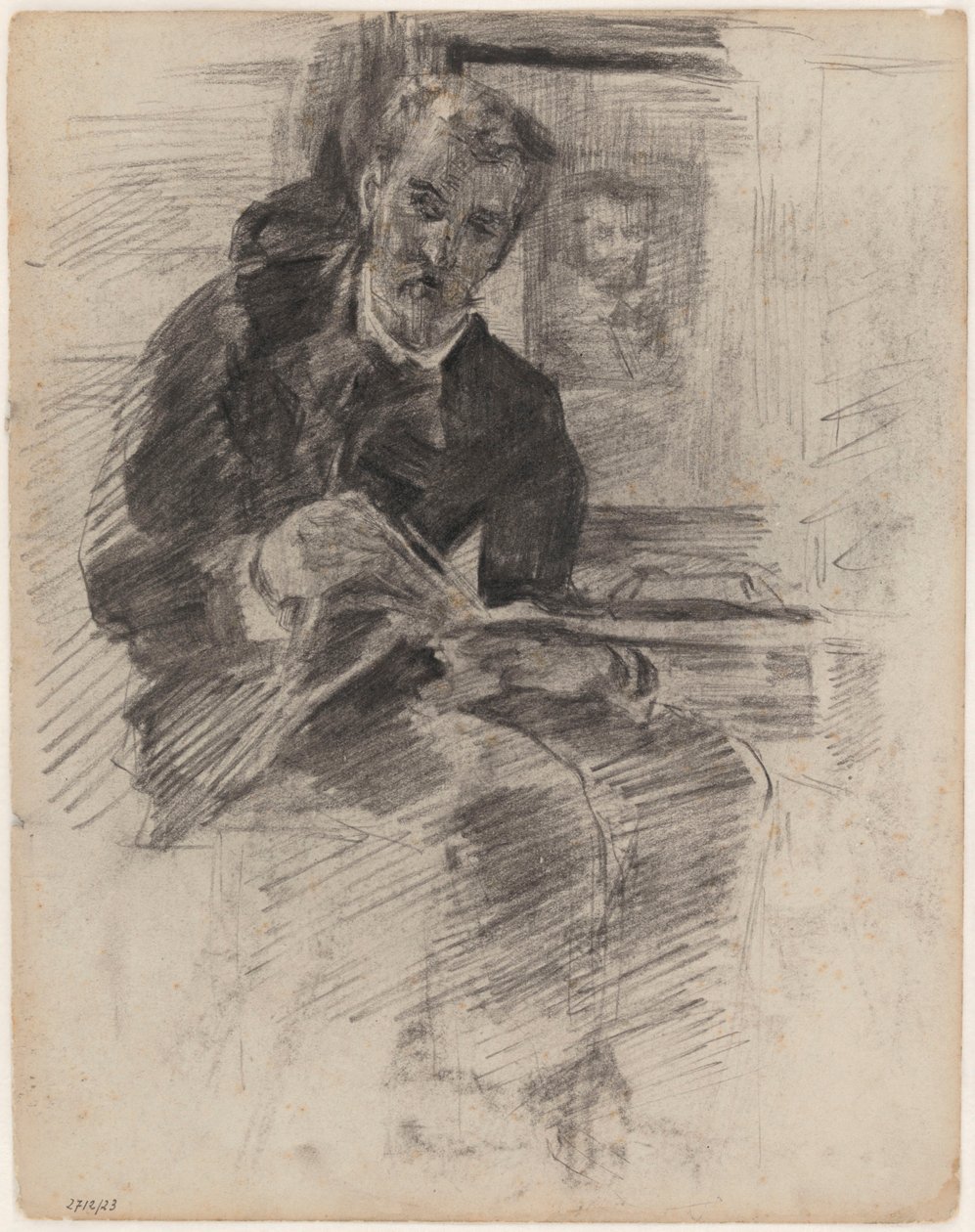 Lesender Mann (tatsächlich: Willy Finch, an einem Tisch sitzend, Palette und Pinsel in der Hand) von James Ensor