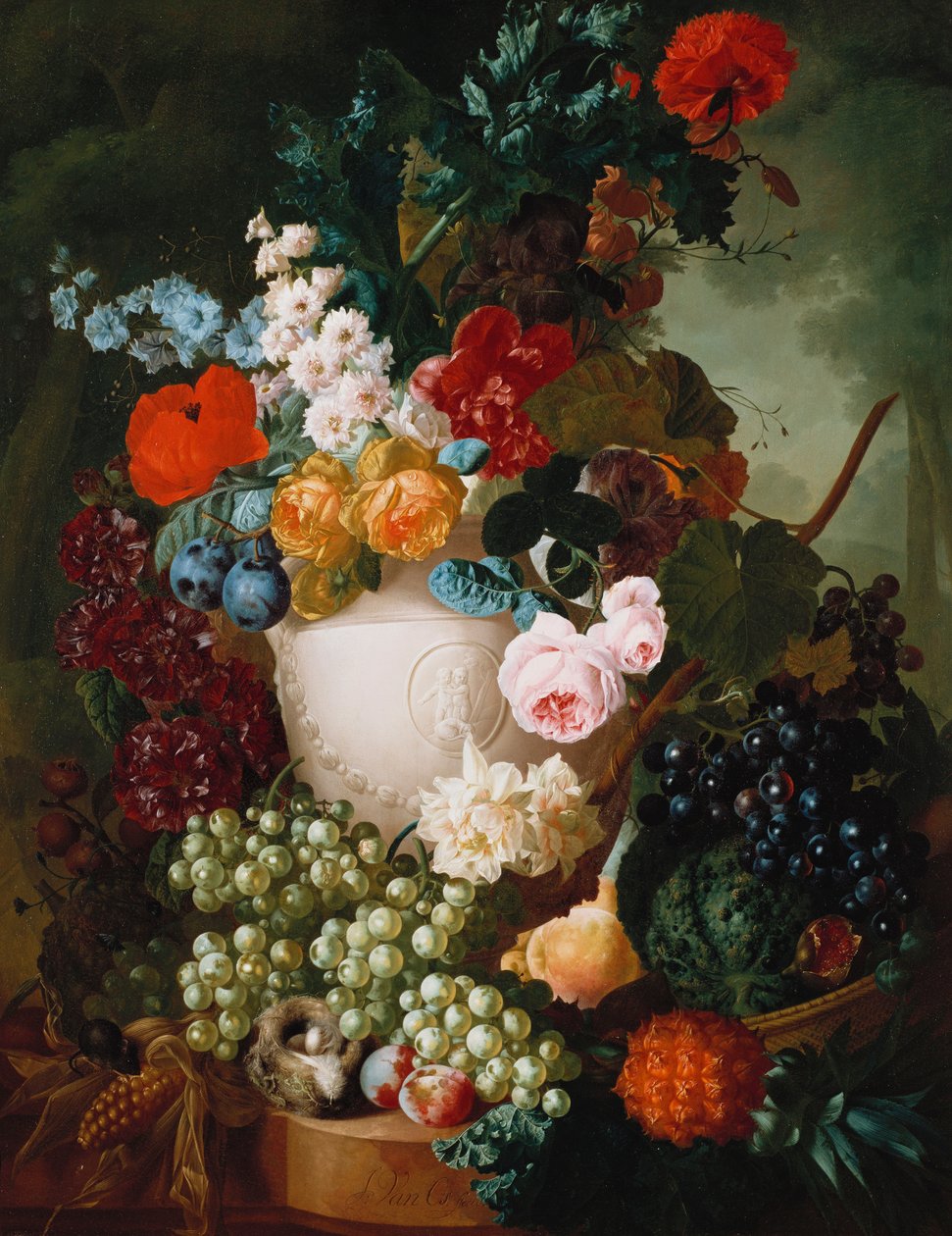 Rosen, Mohnblumen und andere Blumen in einer skulptierten Vase mit Früchten, einer Maus und einem Vogelnest auf einem Steinsims von Jan van Os