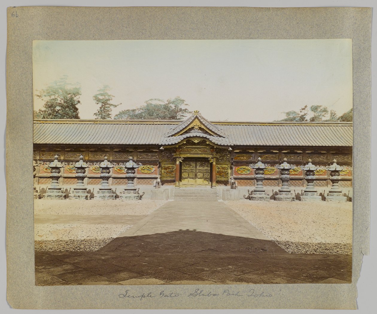Tempeltor, Shiba Park, Tokio, Japan von Japanese Photographer