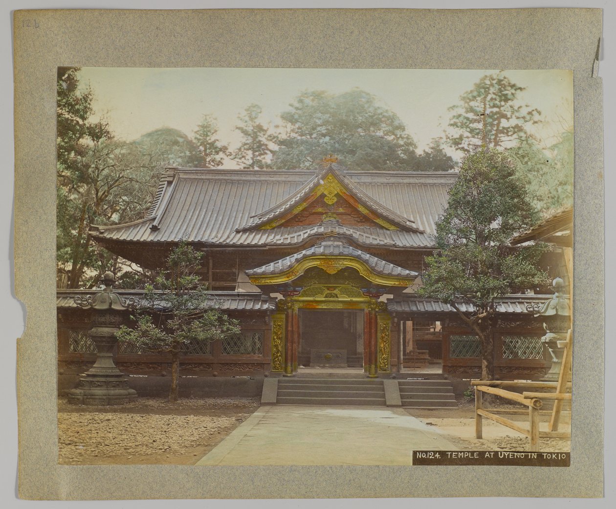 Tempel in Uyeno, Tokio, Japan von Japanese Photographer