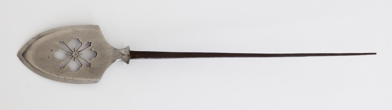 Yanone (Pfeilspitze) des flachen Typs mit durchbrochenem Hanabishi-Design von Japanese School