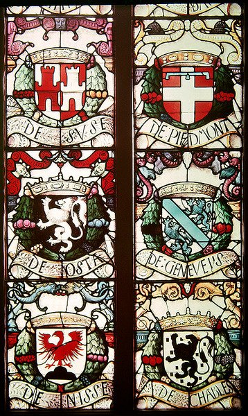 Heraldische Wappen im Zusammenhang mit Philibert von Savoyen, Ehemann der Stifterin, Margarete von Österreich von Jean Orquois Jean Brachon Antoine Noisin