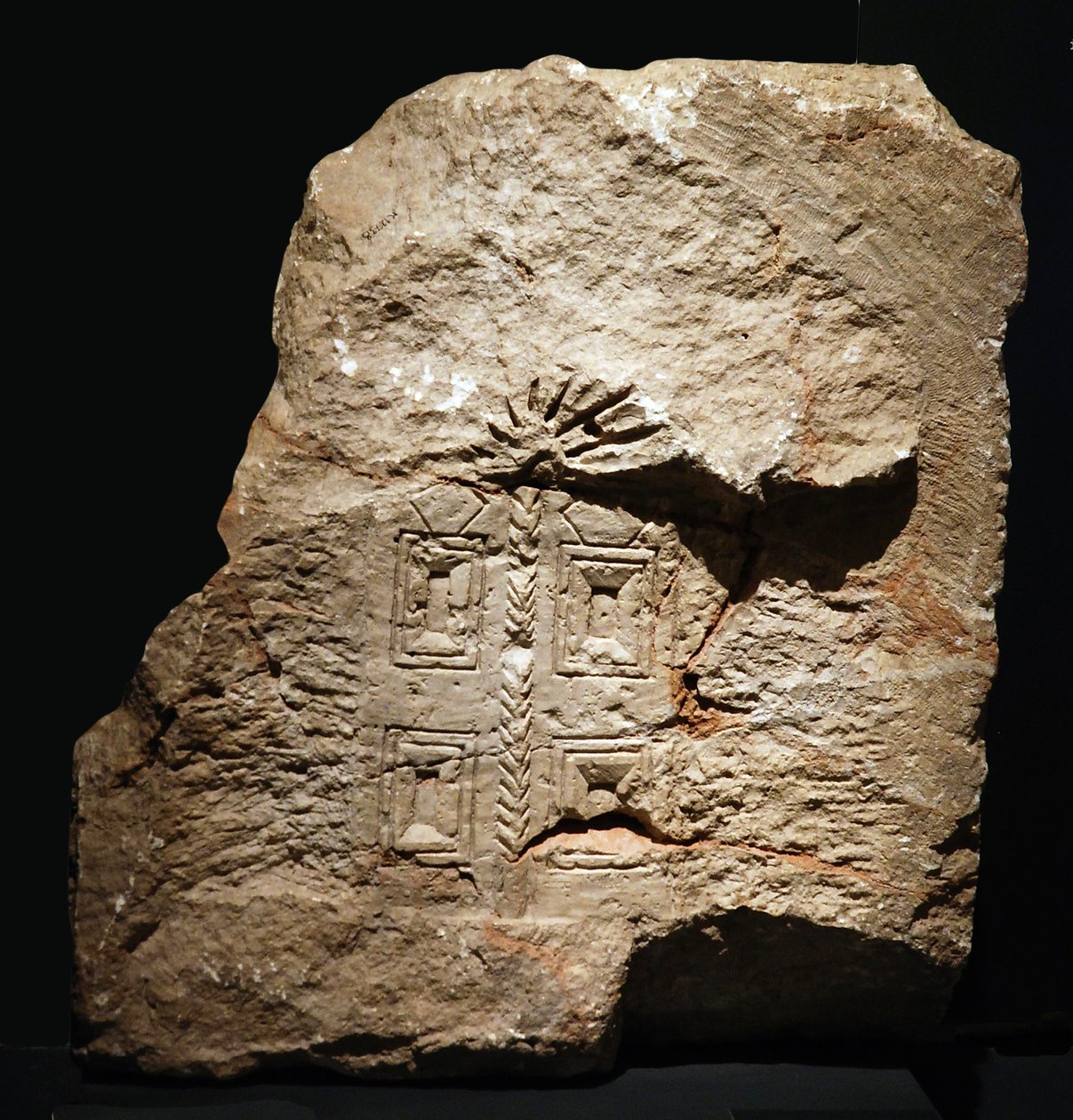 Torah-Schrein-Relief aus Khirbet es-Samara, Samaria, ca. 4. Jahrhundert n. Chr. von Jewish School