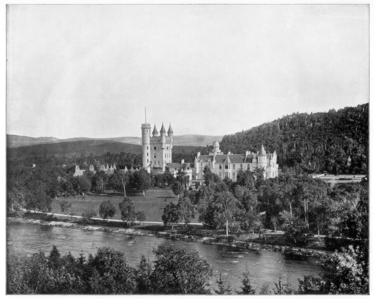Balmoral Castle, Schottland, spätes 19. Jahrhundert von John L. Stoddard