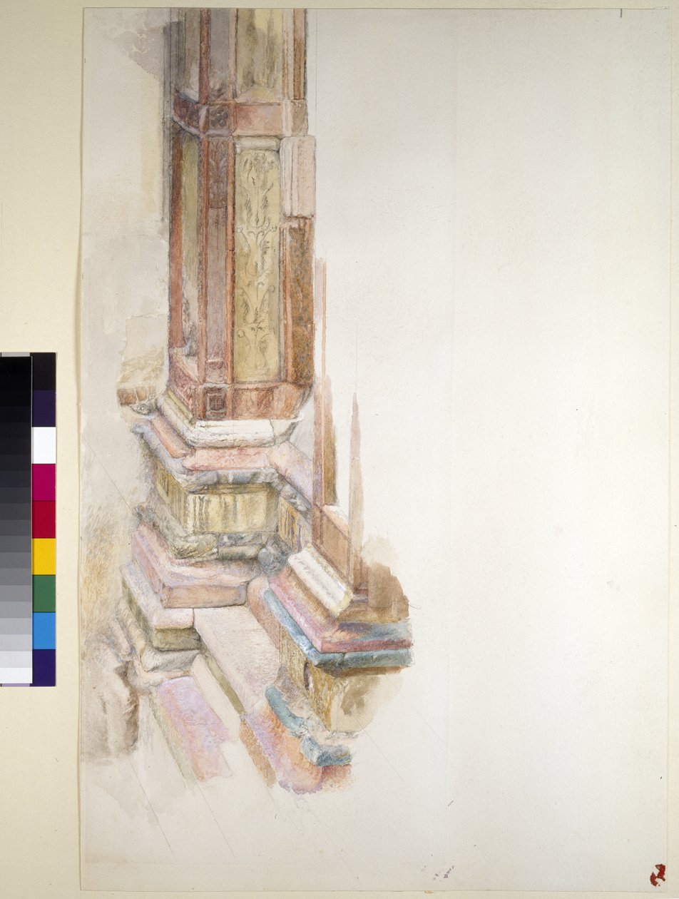 Marmore in Verona: Basis eines Pilasters an der Fassade von Sant