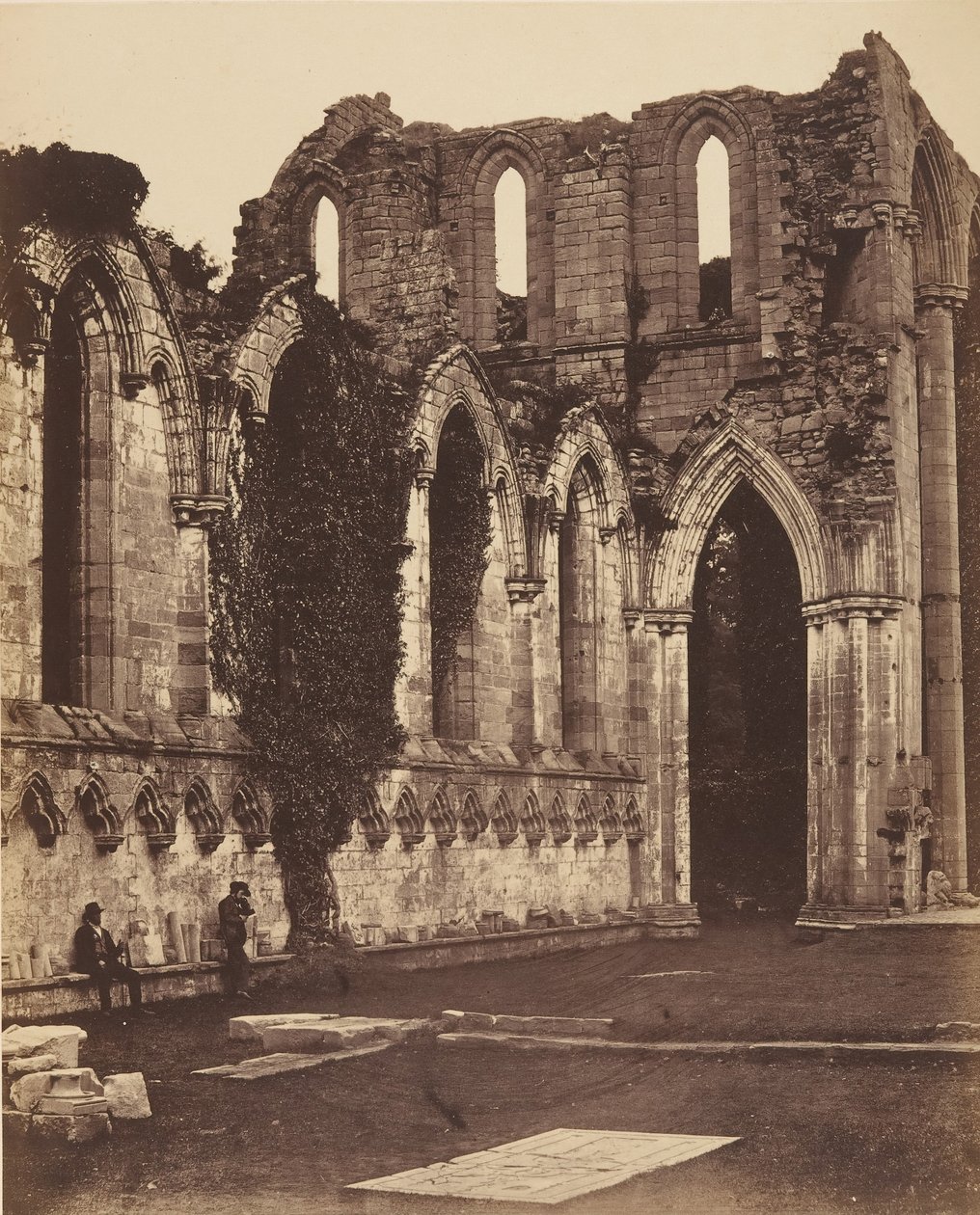 Fountains Abbey. Innenraum des Chors, 1850er Jahre von Joseph Cundall