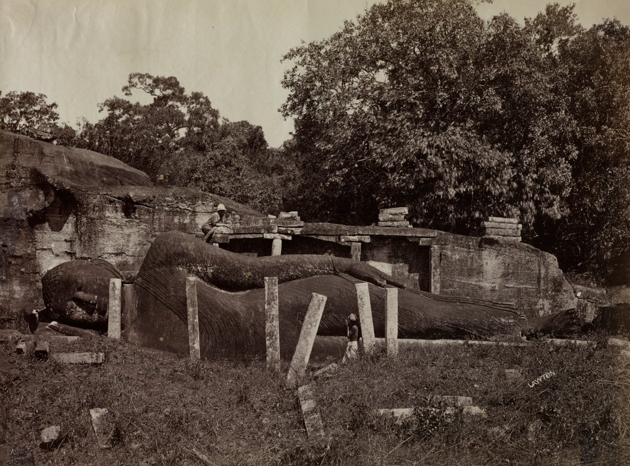 Das Paranirvana von Buddha, Gal Vihara, Polonnaruwa, Ceylon von Joseph Lawton