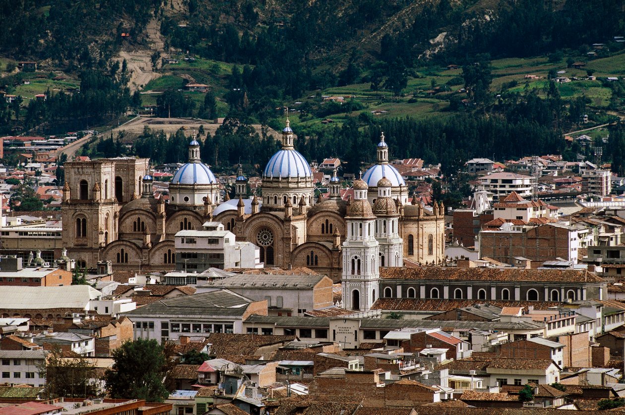 Ansicht der Kathedrale der Unbefleckten Empfängnis oder Neue Kathedrale, entworfen von Juan Bautista Stiehle, Cuenca (UNESCO-Welterbeliste) von Juan Bautista Stiehle