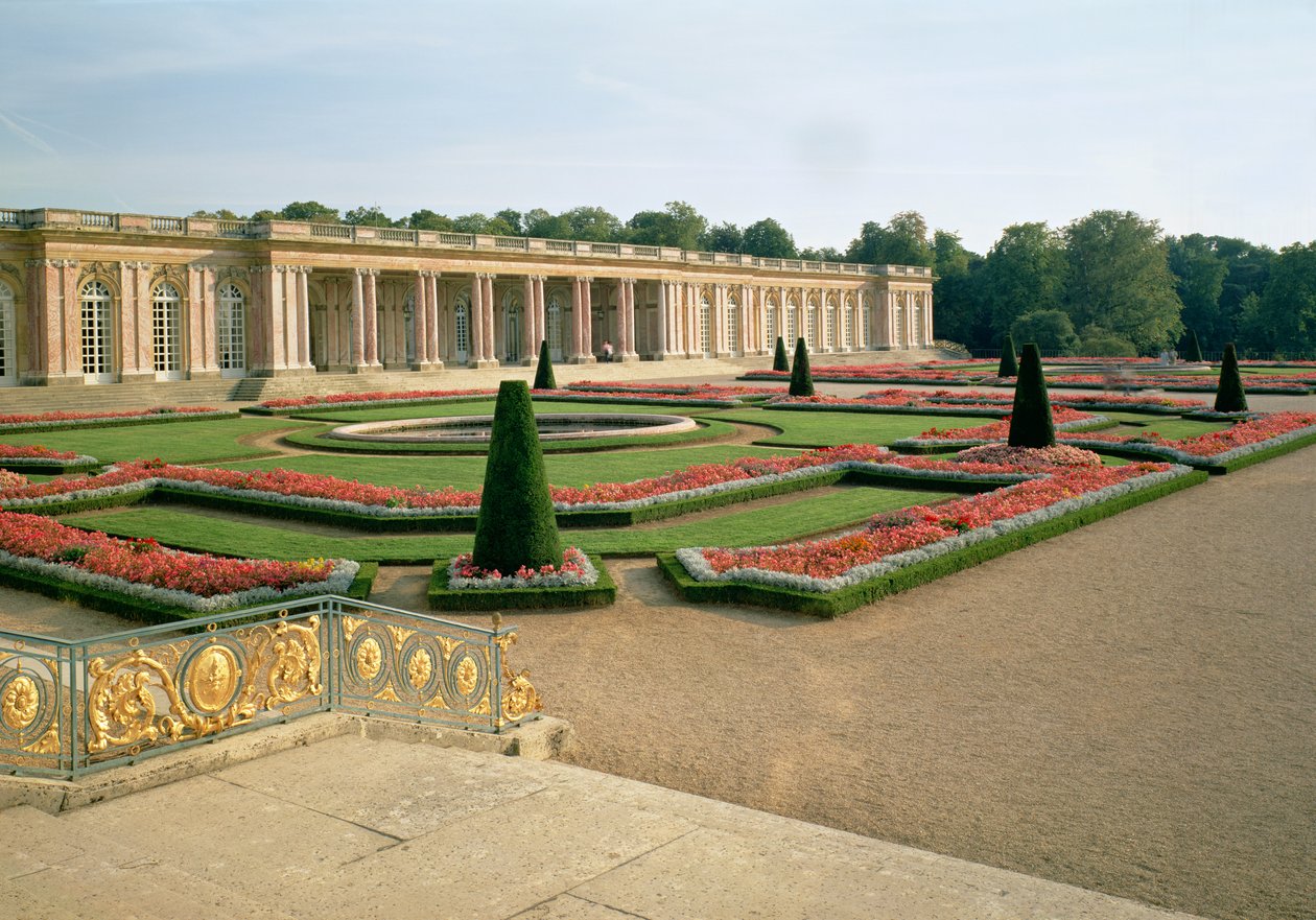 Die Gartenfassade des Grand Trianon, 1687 von Jules Hardouin Mansart