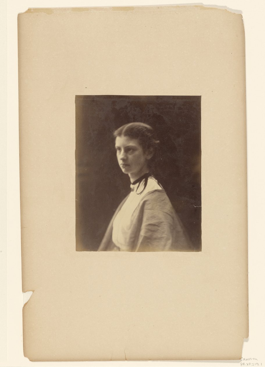 Porträt einer jungen Frau von Julia Margaret Cameron
