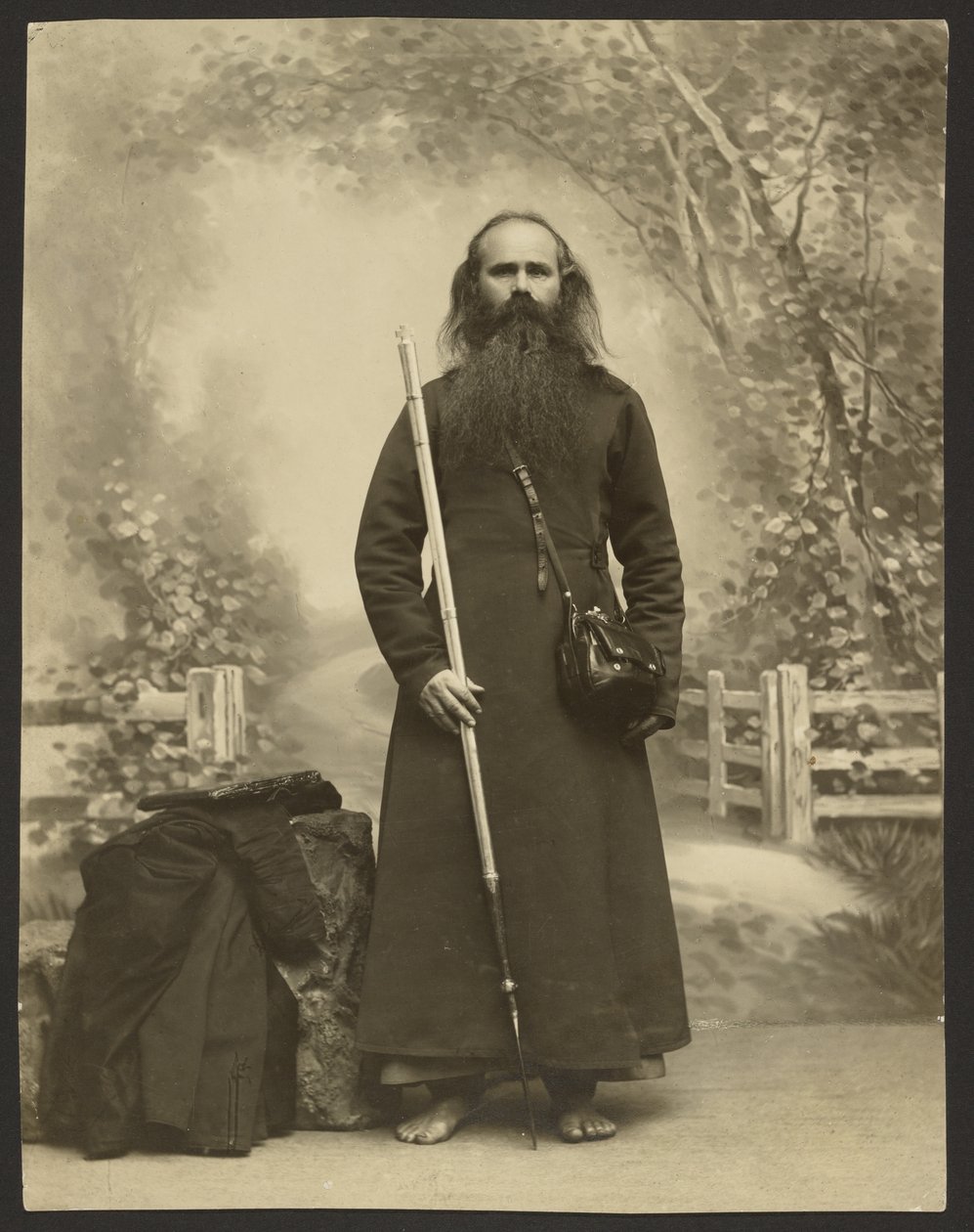 Ein barfüßiger heiliger Wanderer, Vasilii (sein Name) von Karl Karlovitz Bulla